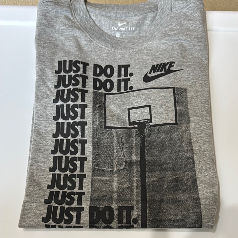 Boys Nike Gray Graphic T-Shirt